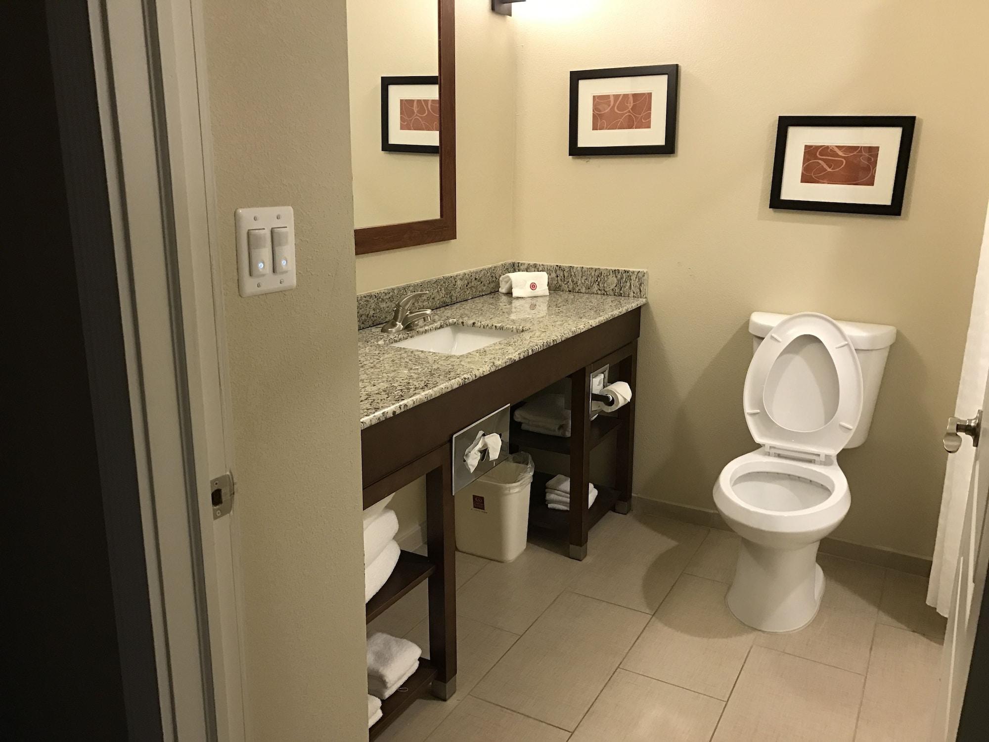 Comfort Suites Plymouth Near Us-30 Eksteriør bilde