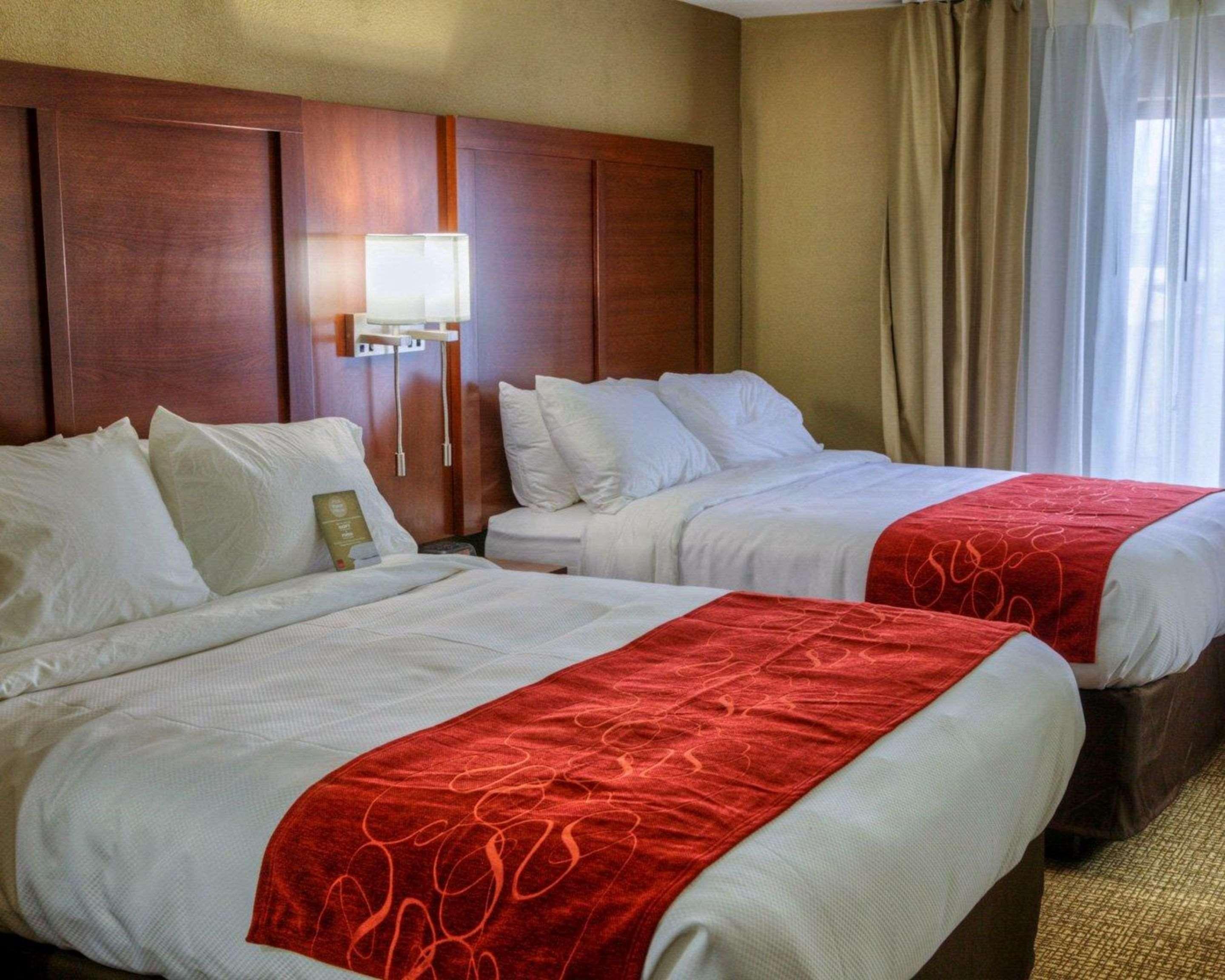 Comfort Suites Plymouth Near Us-30 Eksteriør bilde