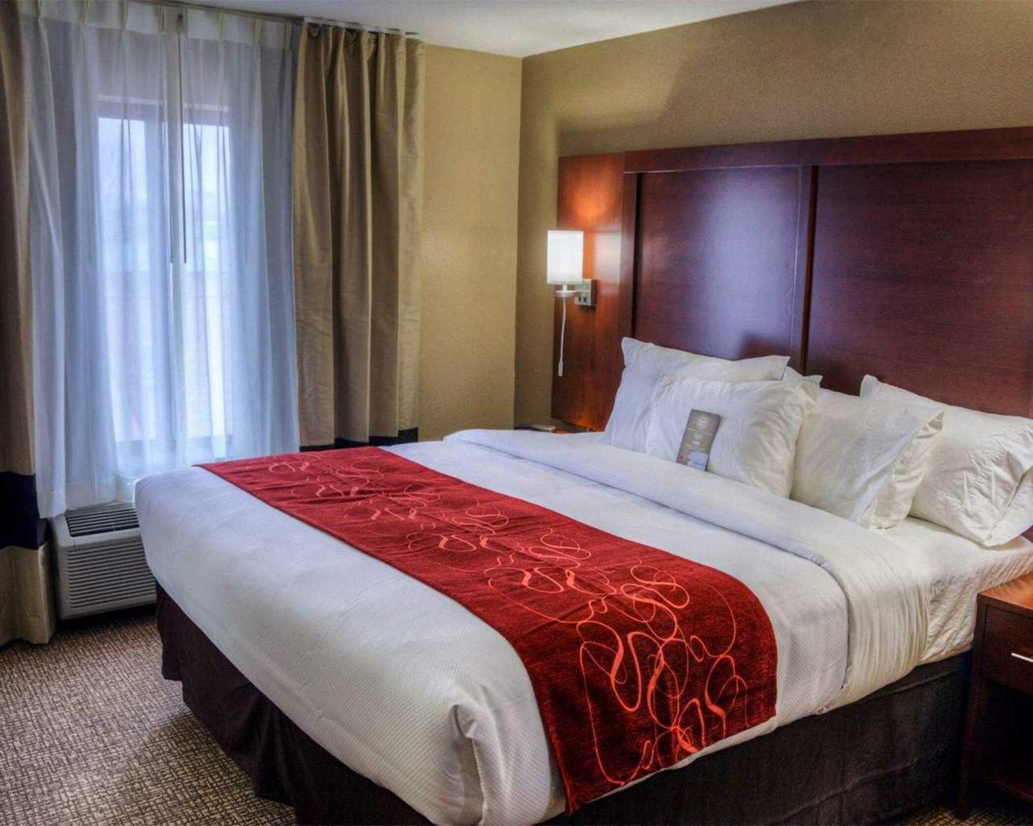 Comfort Suites Plymouth Near Us-30 Eksteriør bilde