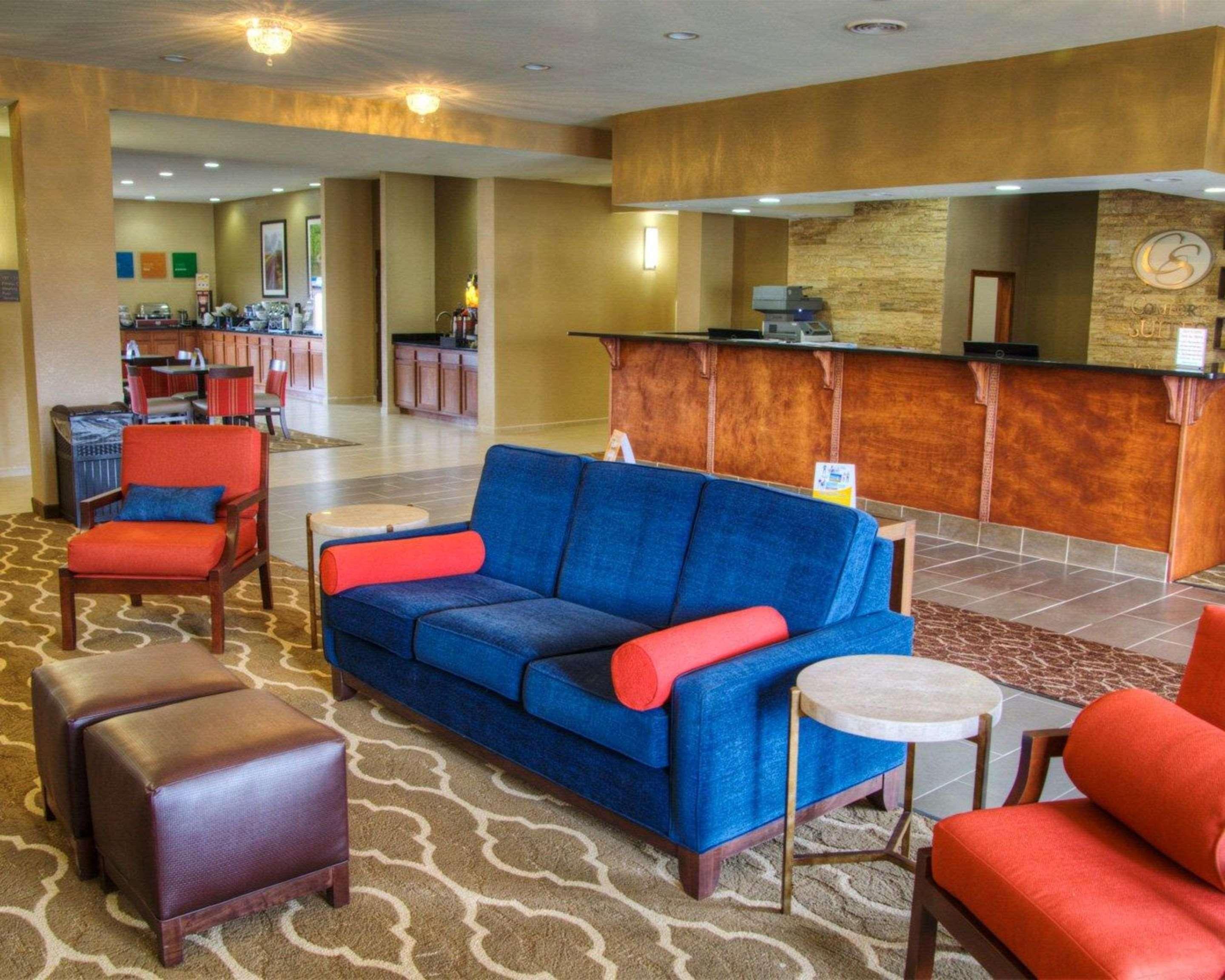 Comfort Suites Plymouth Near Us-30 Eksteriør bilde