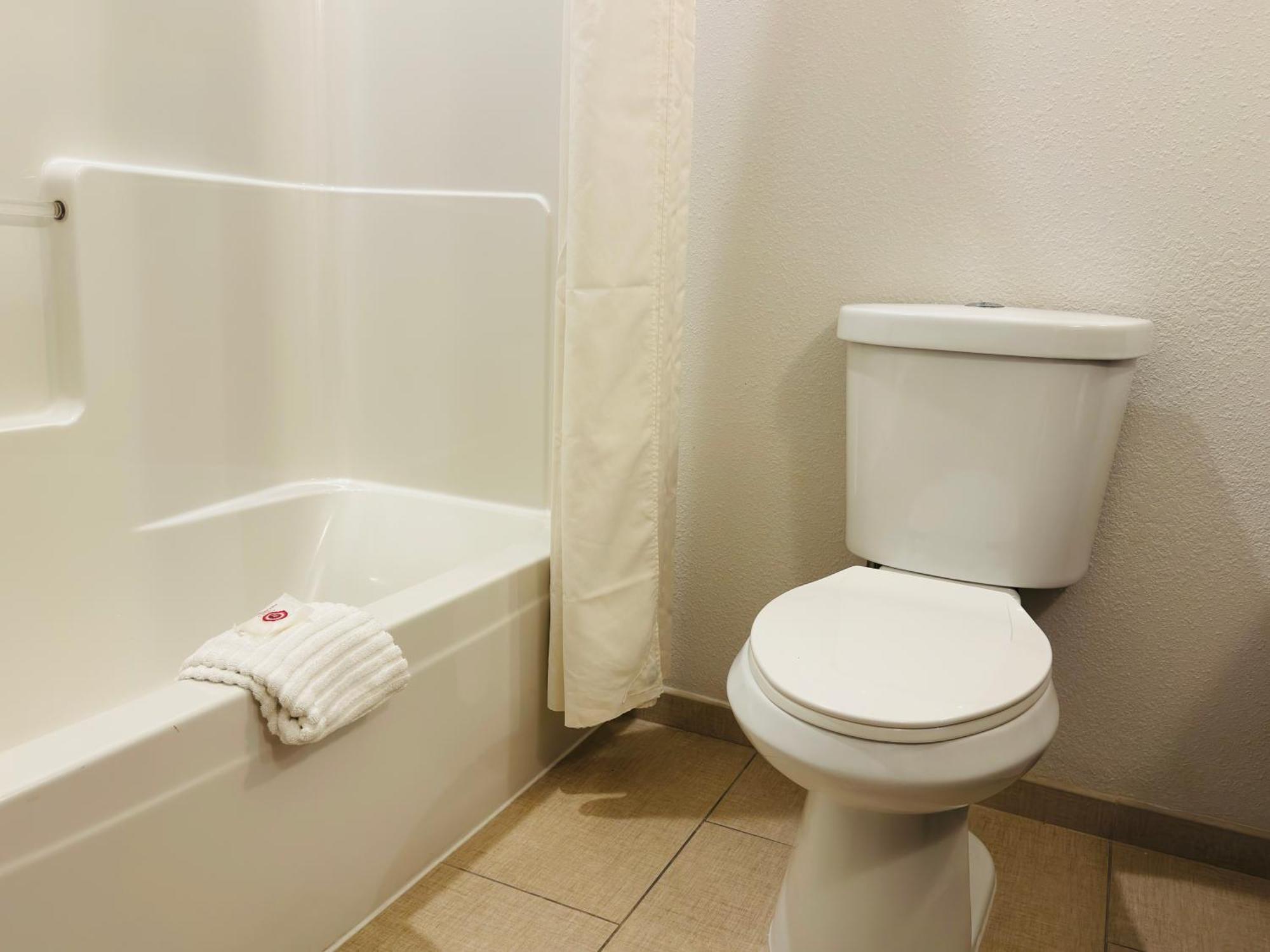 Comfort Suites Plymouth Near Us-30 Eksteriør bilde
