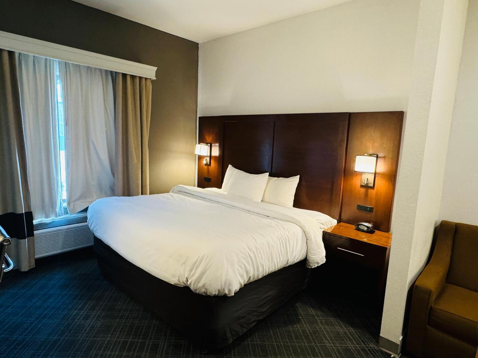 Comfort Suites Plymouth Near Us-30 Eksteriør bilde