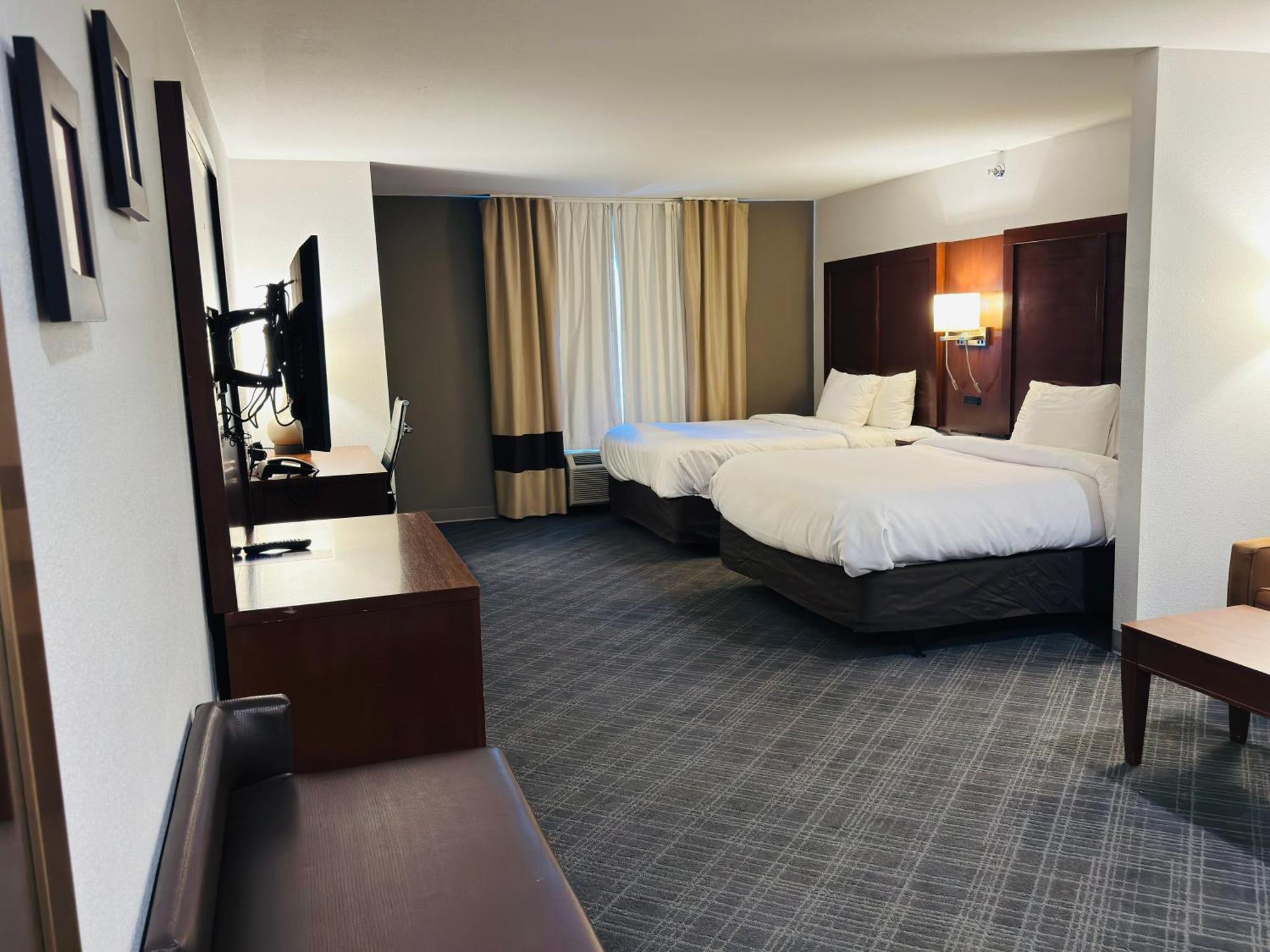 Comfort Suites Plymouth Near Us-30 Eksteriør bilde