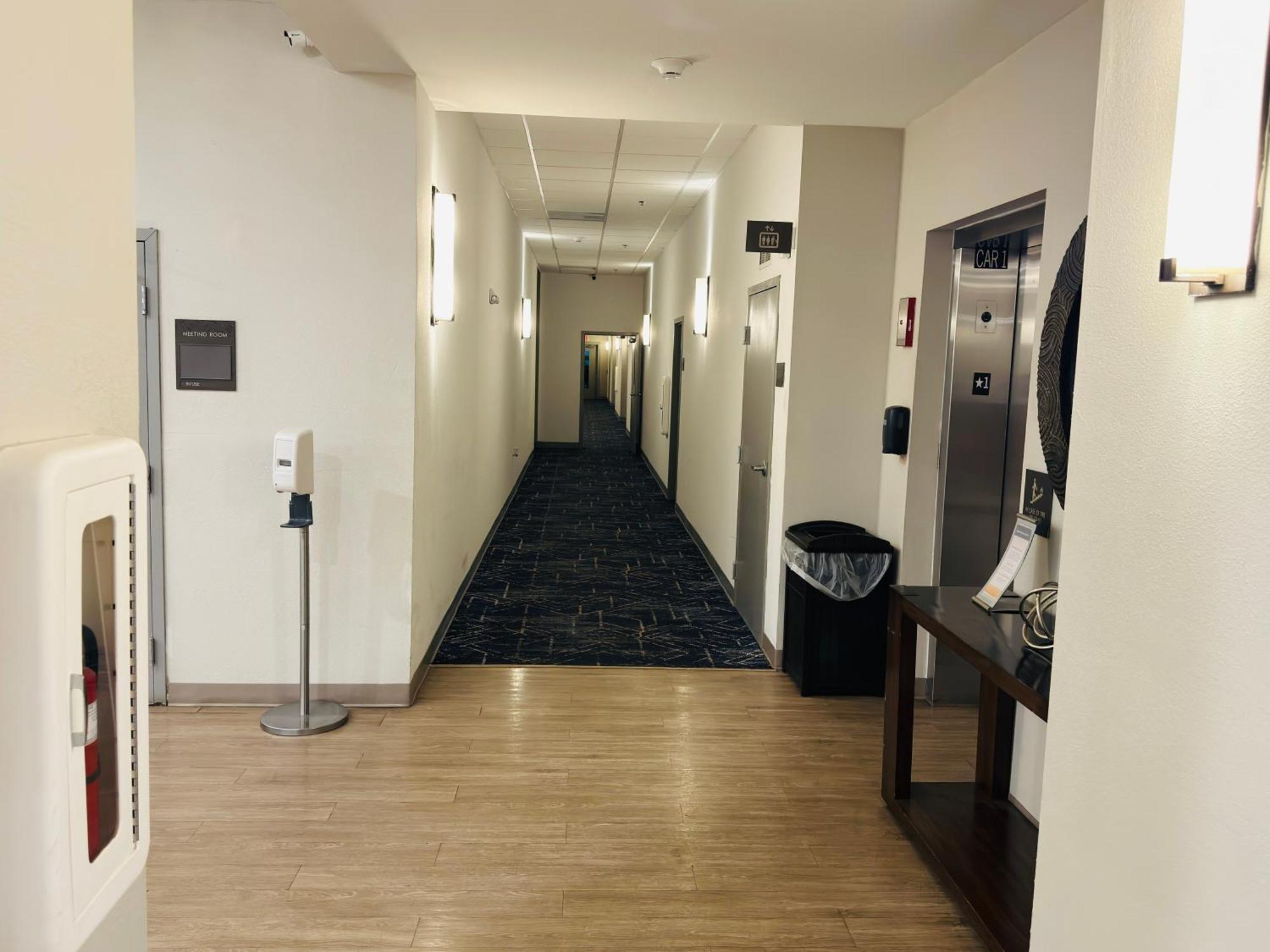 Comfort Suites Plymouth Near Us-30 Eksteriør bilde