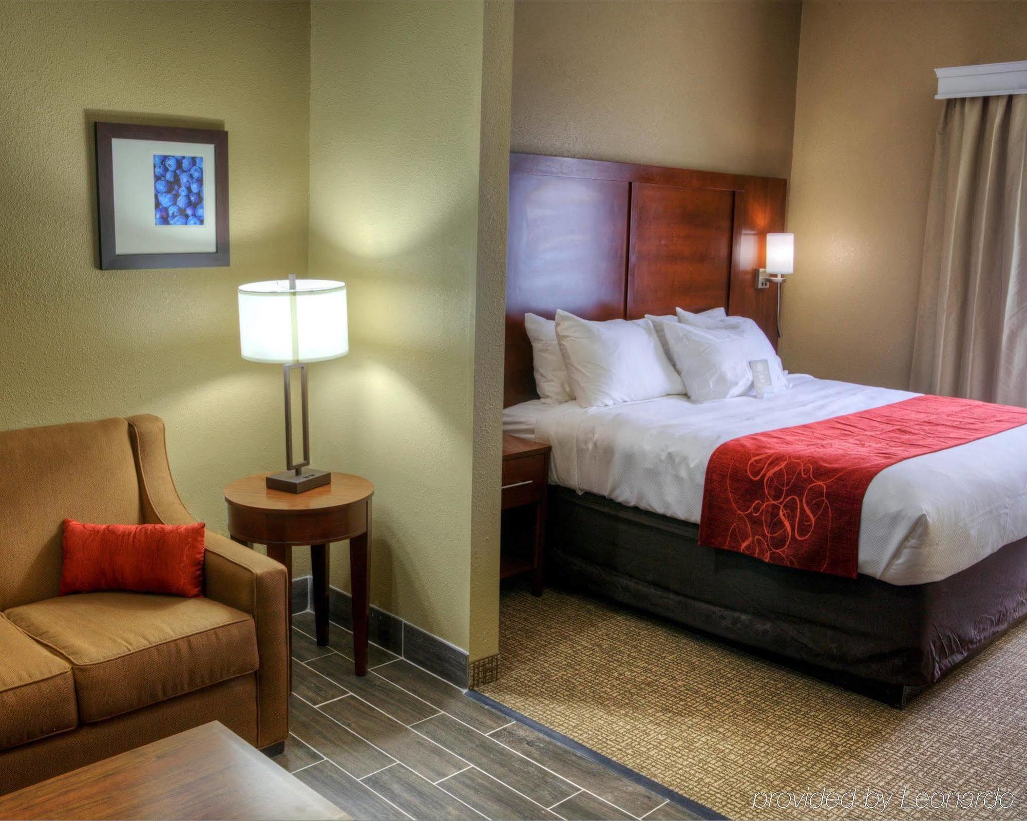 Comfort Suites Plymouth Near Us-30 Eksteriør bilde